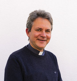 mitarb. Priester Prof. Dr. Cornelius Roth
